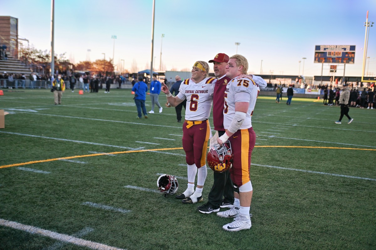 a Central Catholic Tualatin 6A Oregon football final November 22 2023 Leon Neuschwander 75